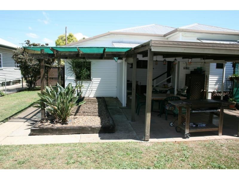 37 Wilson Street, Maryborough QLD 4650