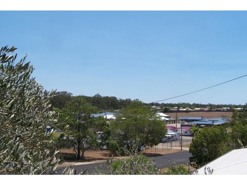 13 Sorrensen Street, Tinana QLD 4650