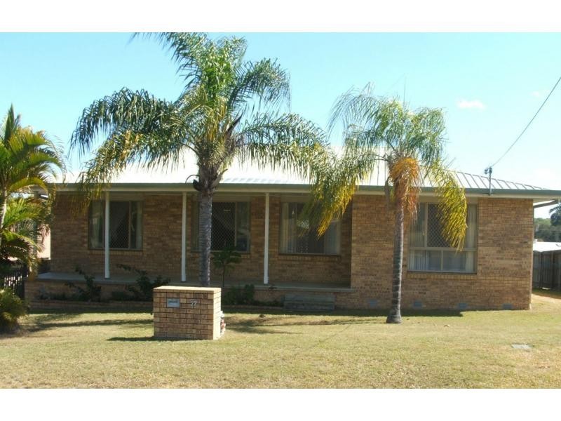27 Tinana Street, Maryborough QLD 4650