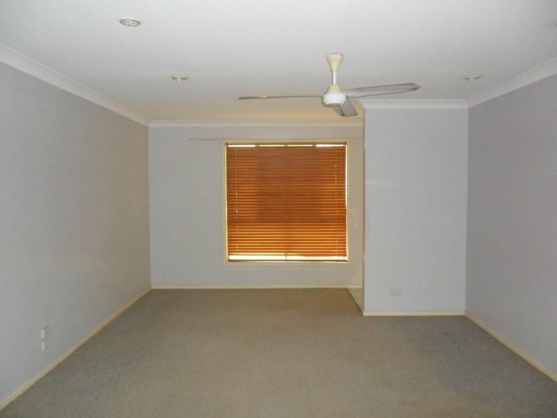 27 Tinana Street, Maryborough QLD 4650