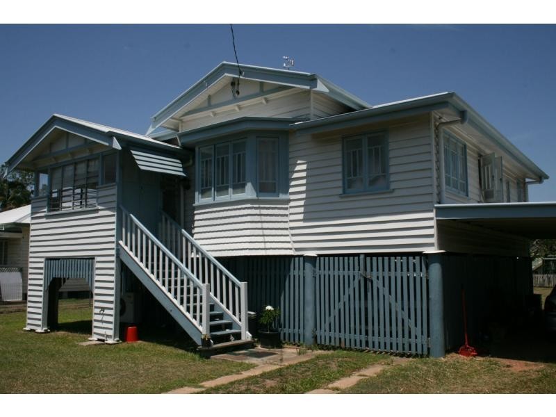 24 William Street, Maryborough QLD 4650