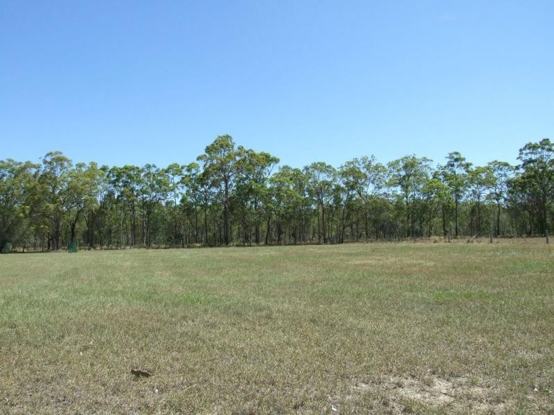 8 Lorikeet Court, Oakhurst QLD 4650