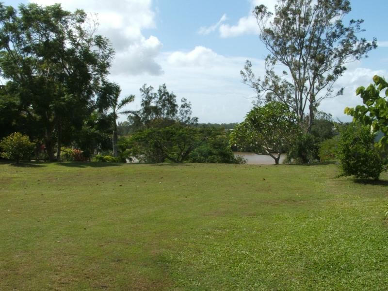 1 Doonvilla Avenue, Maryborough QLD 4650