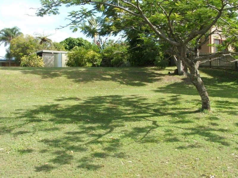 1 Doonvilla Avenue, Maryborough QLD 4650
