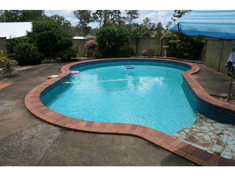 33 High Street, Tinana QLD 4650