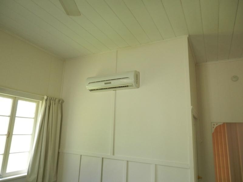 24 March Street, Maryborough QLD 4650