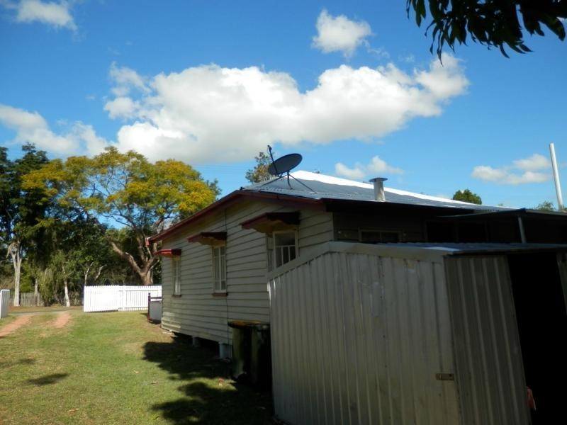 24 March Street, Maryborough QLD 4650