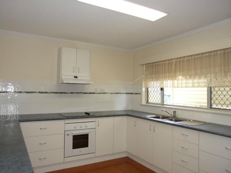 18 Norman Parade, Maryborough QLD 4650