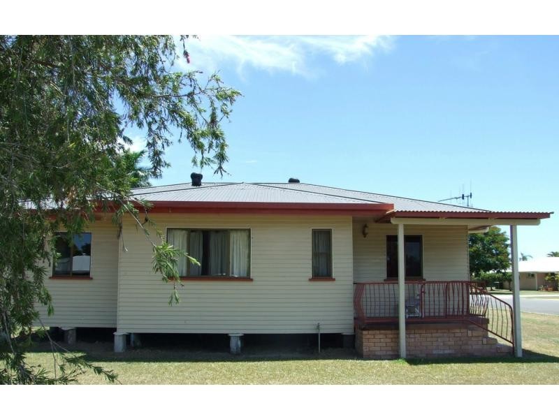 39 Tapscott Street, Tinana QLD 4650