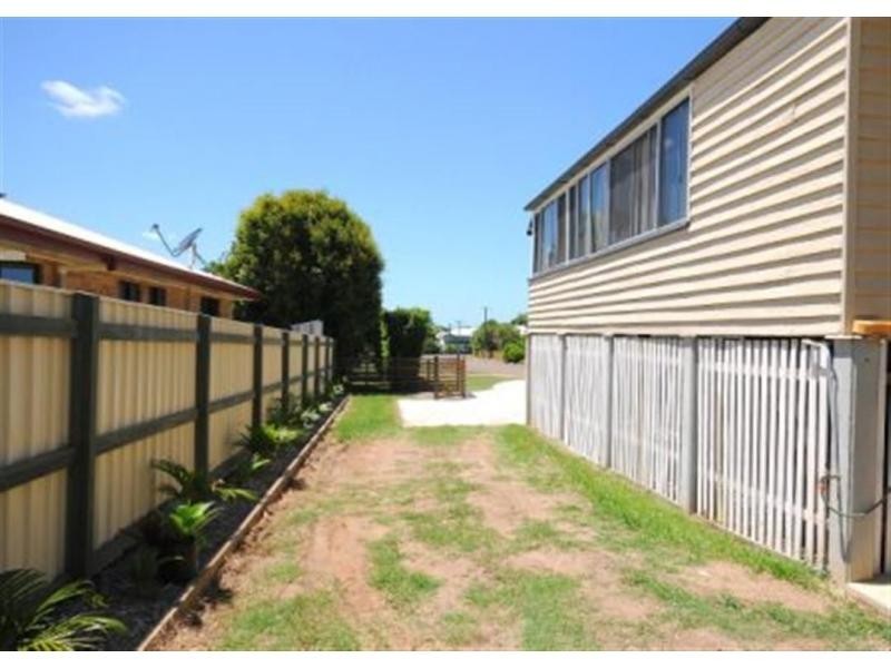 12 New Street, Maryborough QLD 4650