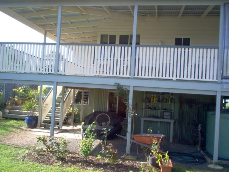 210 Island Plantation Road, Island Plantation QLD 4650
