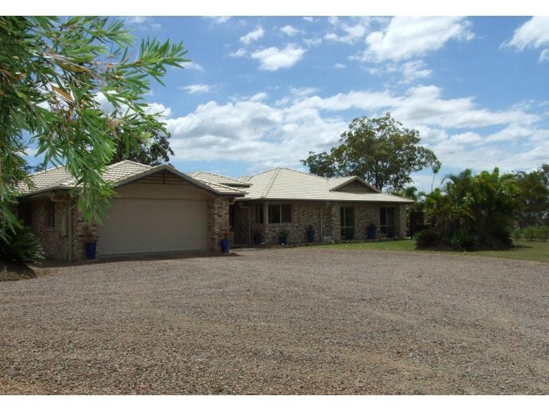 193 Charles Bruce Drive, Oakhurst QLD 4650