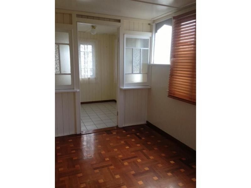 19 Vaughan Street, Aldershot QLD 4650