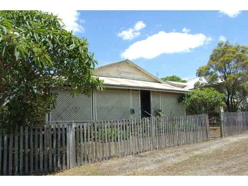32 Milton Street, Maryborough QLD 4650