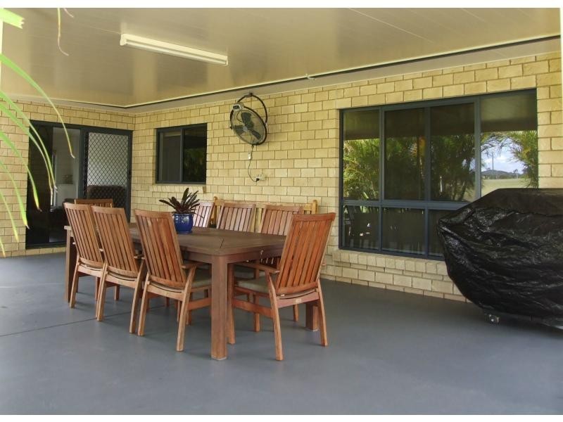 1 Jilgarree Place, Oakhurst QLD 4650