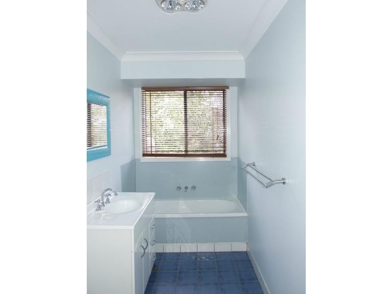 46 Loretto Drive, Oakhurst QLD 4650