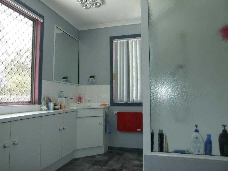 153 Iindah Road West, Tinana QLD 4650