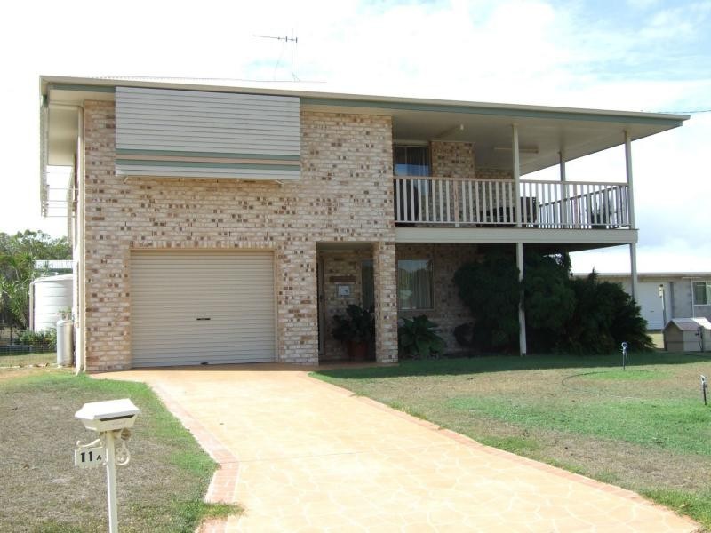 11a Seaview Avenue, Maaroom QLD 4650