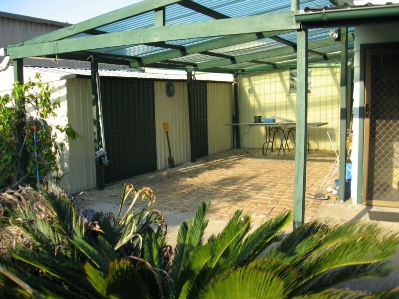 3 Robertson Street, Boonooroo QLD 4650