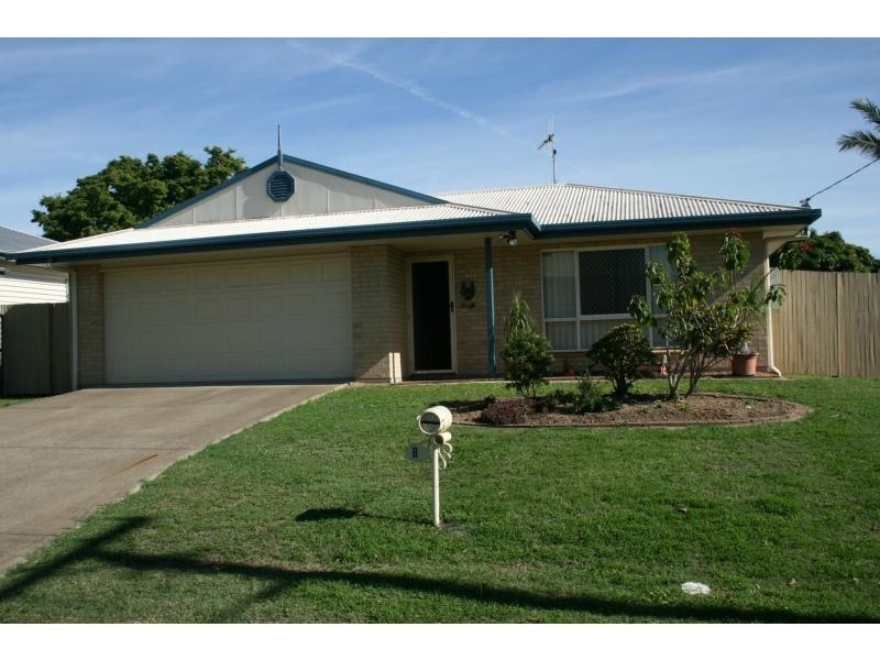 8 Richmond Lane, Maryborough QLD 4650
