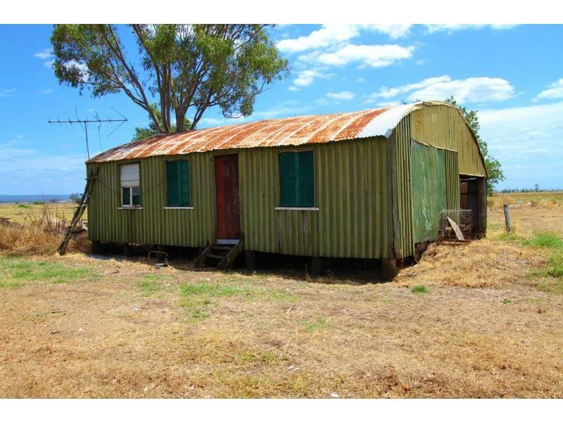 10 Crowley Vale Road, Forest Hill QLD 4342