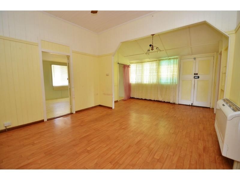 31 Hickey Street, Gatton QLD 4343