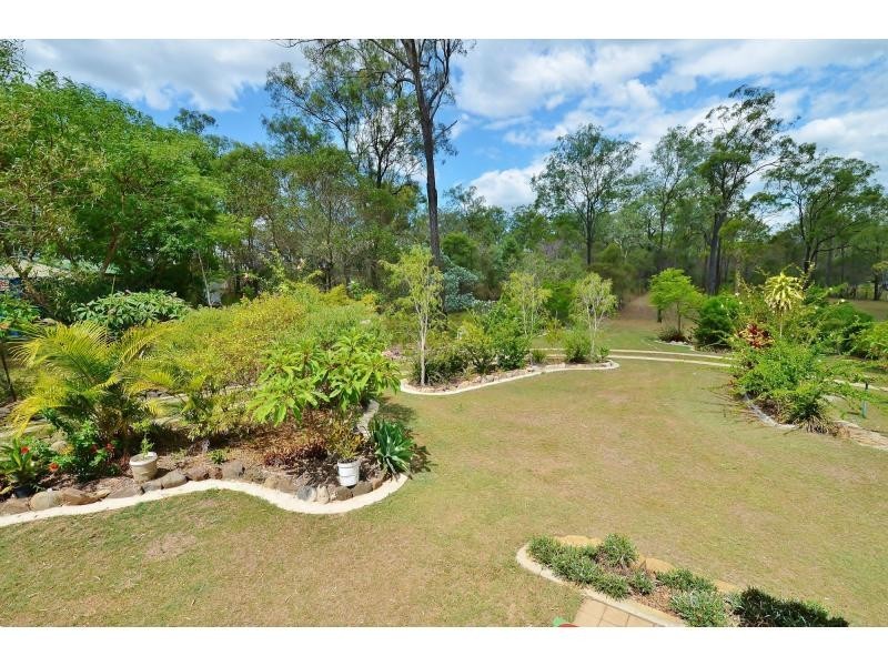 5 Kingfisher Court, Regency Downs QLD 4341