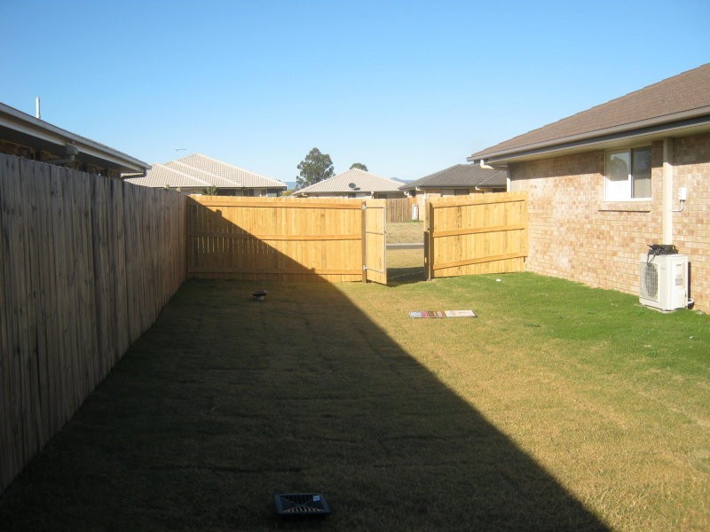 11 Bottlebrush Place, Laidley QLD 4341