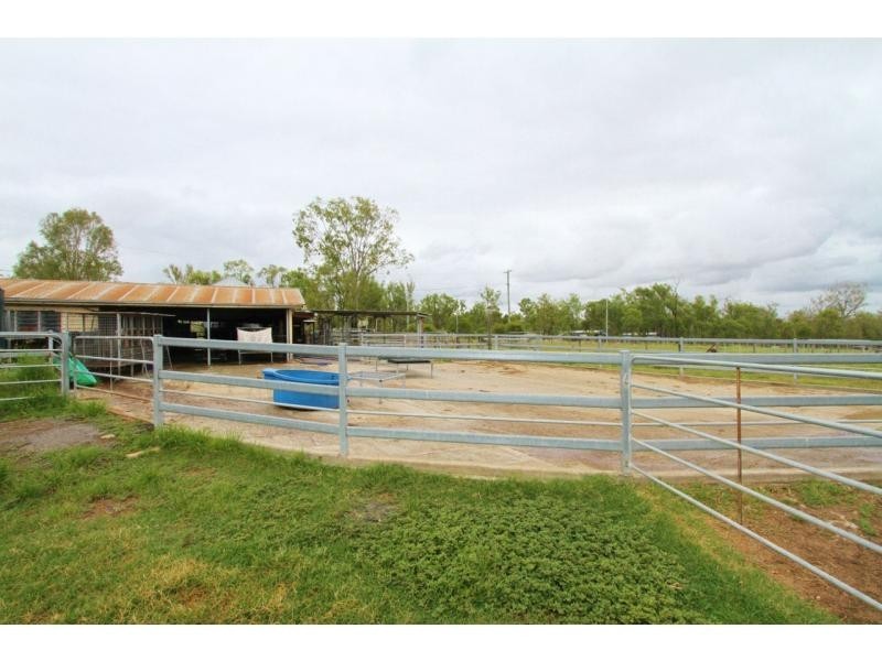 76 Clarendon Station Road, Clarendon QLD 4311