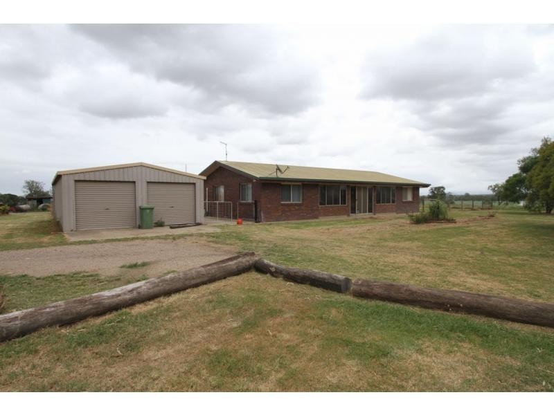 137 Clarendon Station Road, Clarendon QLD 4311