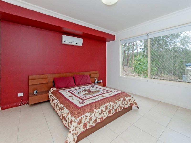 Pine Mountain QLD 4306