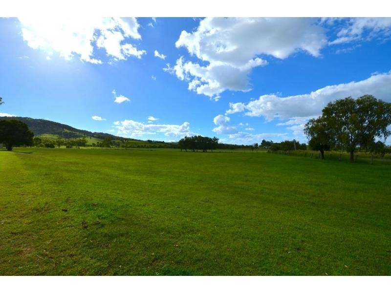 56 Laidley Creek West Road, Mulgowie QLD 4341