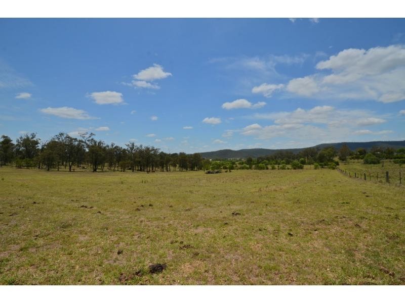 56 Laidley Creek West Road, Mulgowie QLD 4341