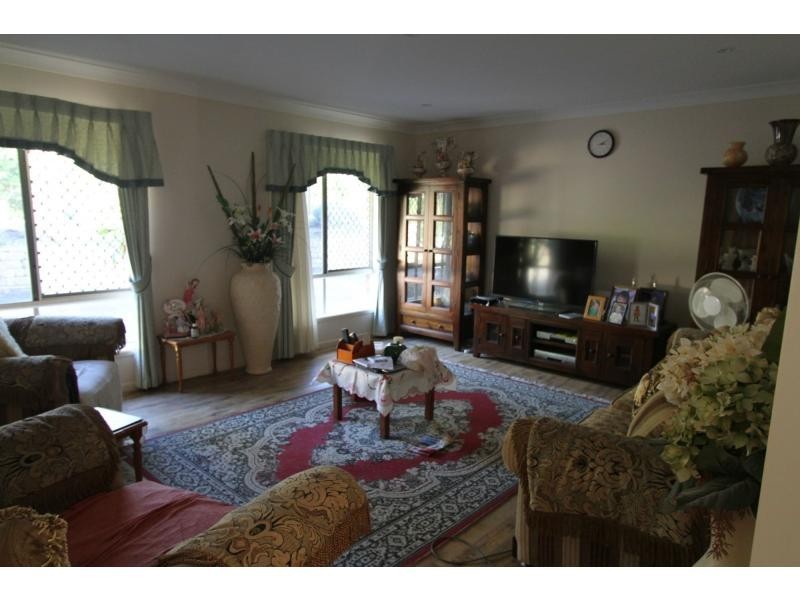 Kensington Grove QLD 4341