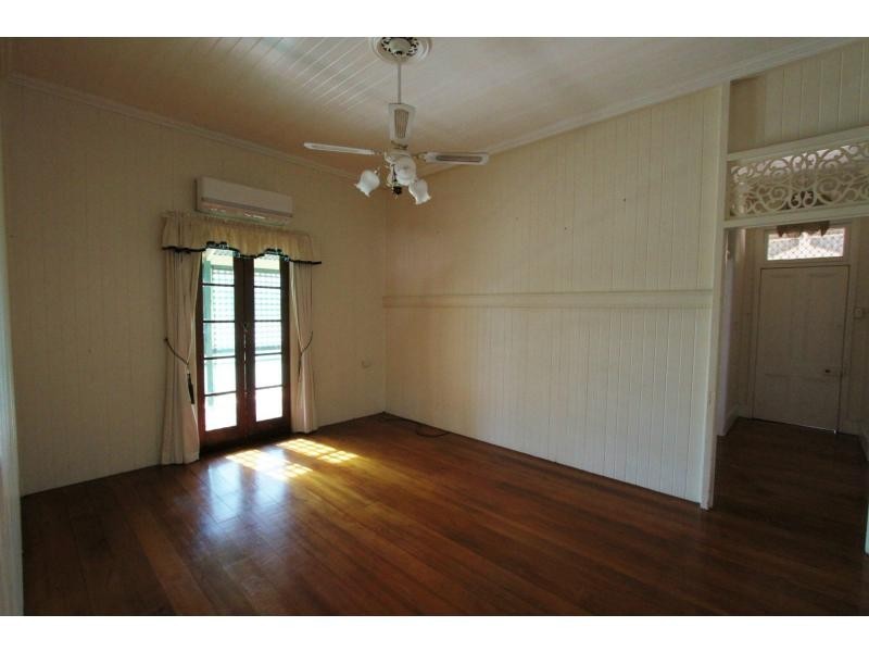 112 Edward Street, Laidley QLD 4341