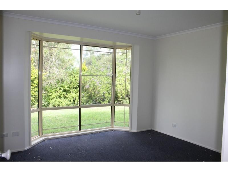 9 HEDGES Court, Laidley Heights QLD 4341