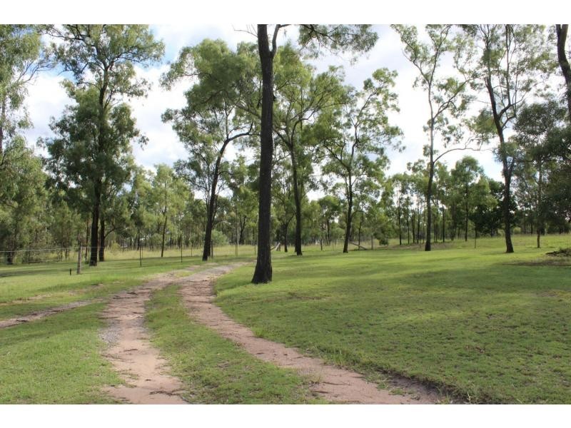 9 HEDGES Court, Laidley Heights QLD 4341