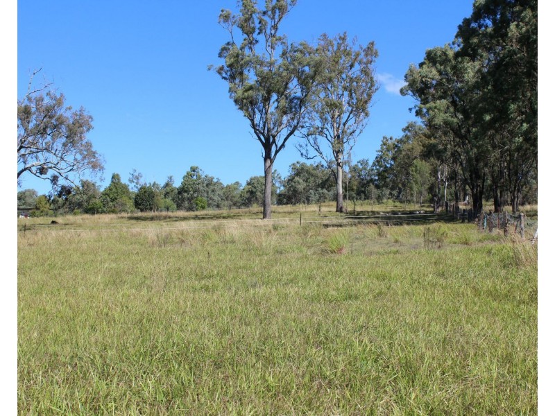 20 Moonlight Parade, Laidley South QLD 4341