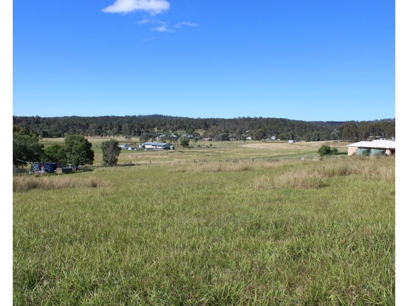 20 Moonlight Parade, Laidley South QLD 4341