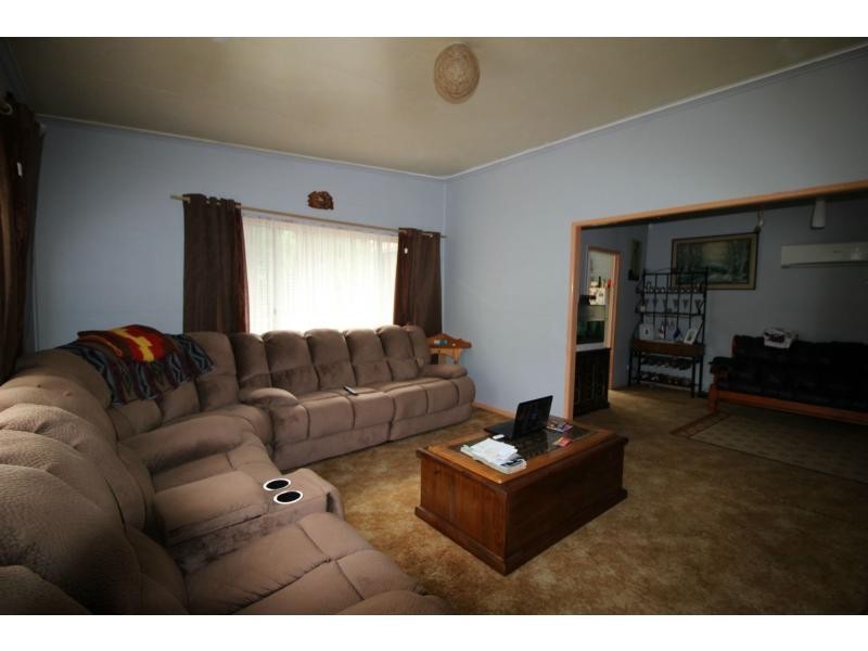 Lockyer Waters QLD 4311