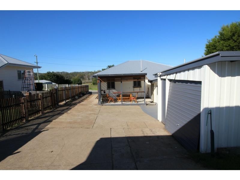 Silkstone QLD 4304