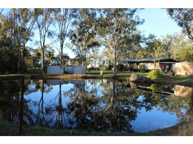 12 Lakes Street, Atkinsons Dam QLD 4311