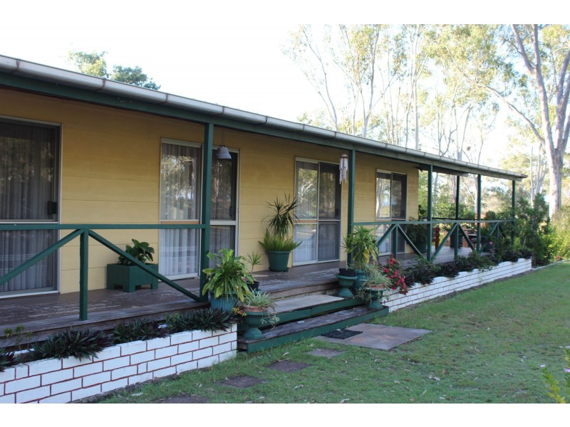 12 Lakes Street, Atkinsons Dam QLD 4311