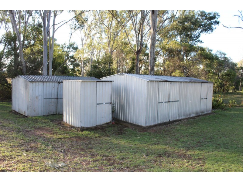 12 Lakes Street, Atkinsons Dam QLD 4311