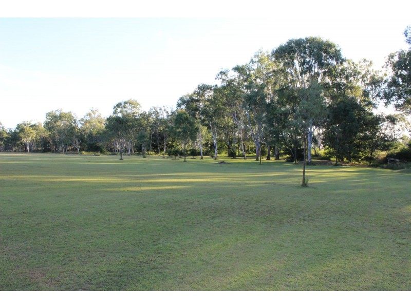 12 Lakes Street, Atkinsons Dam QLD 4311