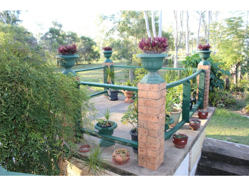 12 Lakes Street, Atkinsons Dam QLD 4311