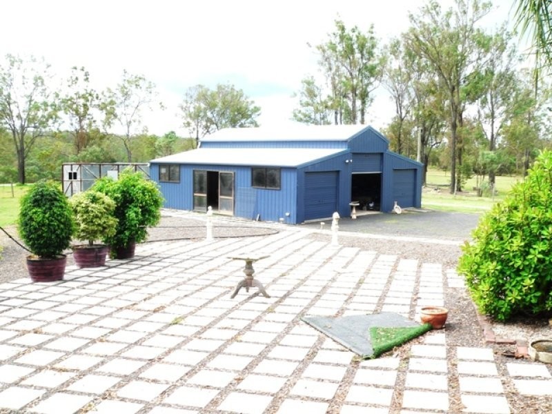40 Burgess Road, Laidley Heights QLD 4341