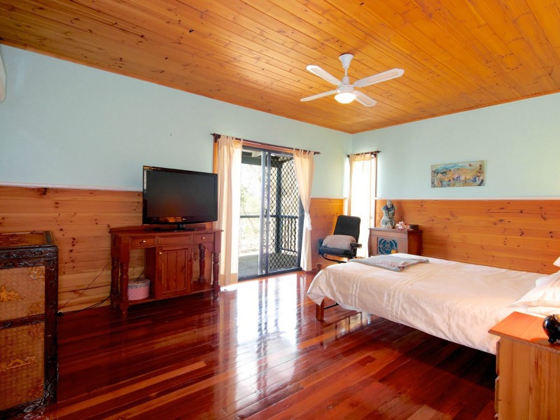 58 Outlook Drive, Esk QLD 4312