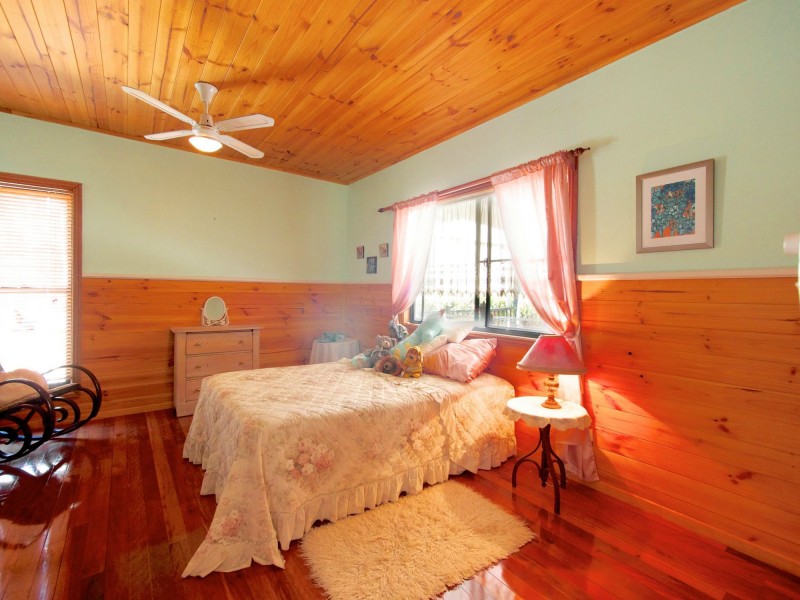 58 Outlook Drive, Esk QLD 4312