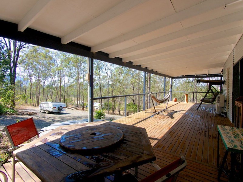 58 Outlook Drive, Esk QLD 4312
